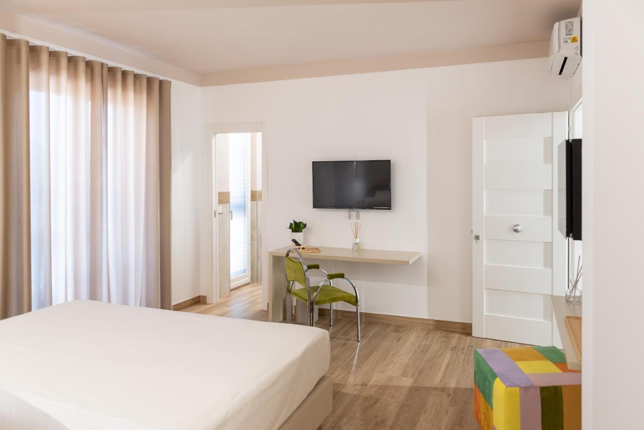 Vemaga Luxury Stay - Pompei City Center Bagian luar foto