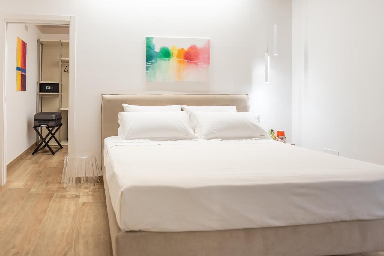 Vemaga Luxury Stay - Pompei City Center Bagian luar foto